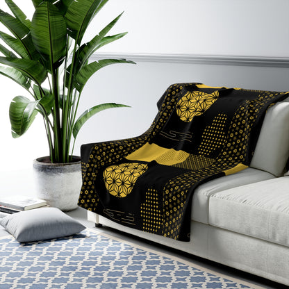 Gold and Black Asanoha Patchwork Sherpa Blanket | Traditional Japanese Pattern Heritage Fleece